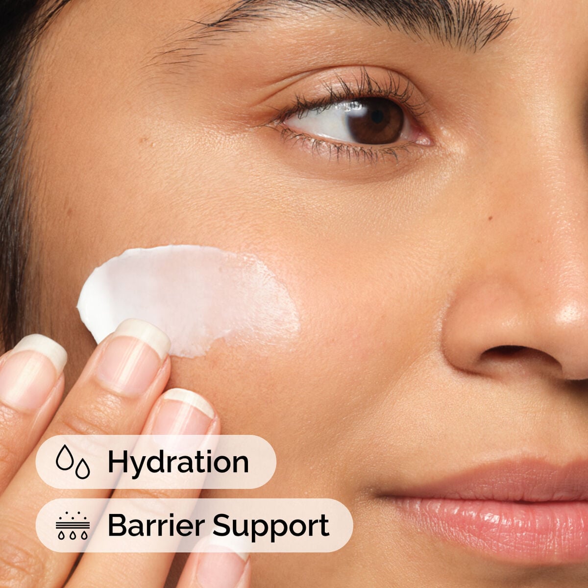 natural-moisturizing-factors-ha-f0 ord-natural-moisturizing-factors-ha-model-application-with-benefits.jpg